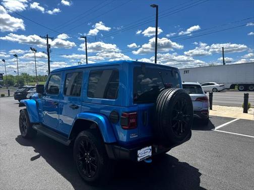 2024 Jeep Wrangler 4xe Sahara