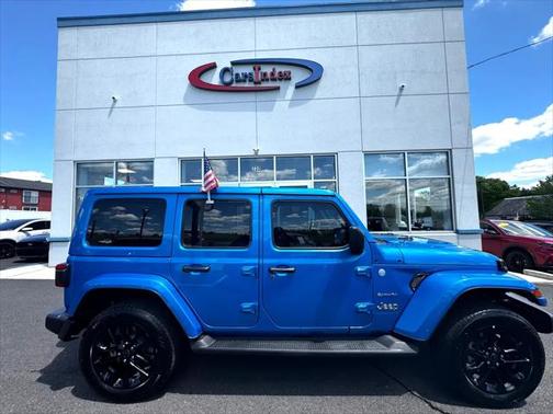 2024 Jeep Wrangler 4xe Sahara