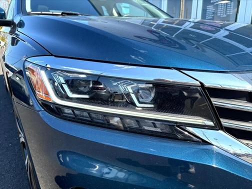 2021 Volkswagen Passat 2.0T SE