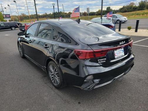 2023 Kia Forte GT-Line