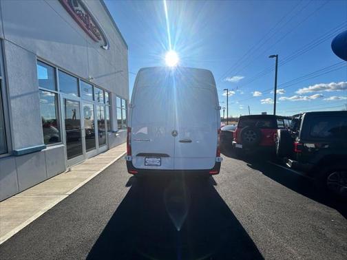 2023 Mercedes-Benz Sprinter 2500 Standard Roof
