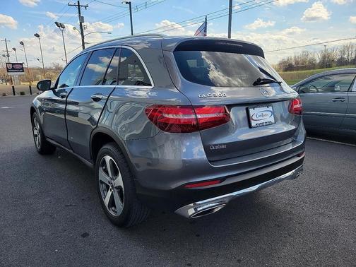 Selenite Grey Metallic 2019 Mercedes-Benz GLC 300 4MATIC