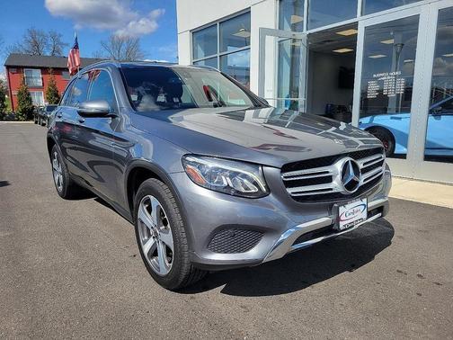Selenite Grey Metallic 2019 Mercedes-Benz GLC 300 4MATIC