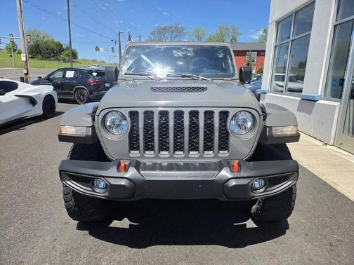 GRAY 2021 Jeep Gladiator Mojave 4x4