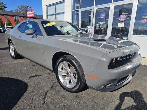 2023 Dodge Challenger SXT
