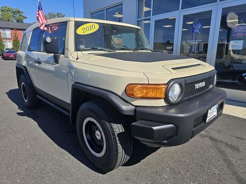 2010 Toyota FJ Cruiser Base