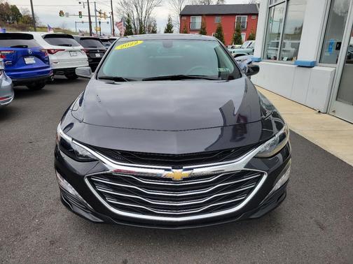 2022 Chevrolet Malibu FWD LT