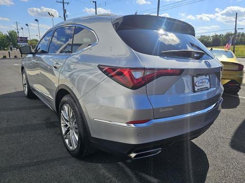 2022 Acura MDX Advance Package