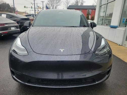 2024 Tesla Model Y Performance Dual Motor All-Wheel Drive