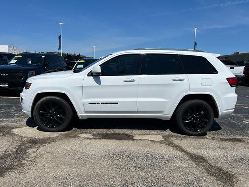Billet Silver Metallic 2021 Jeep Grand Cherokee Laredo E