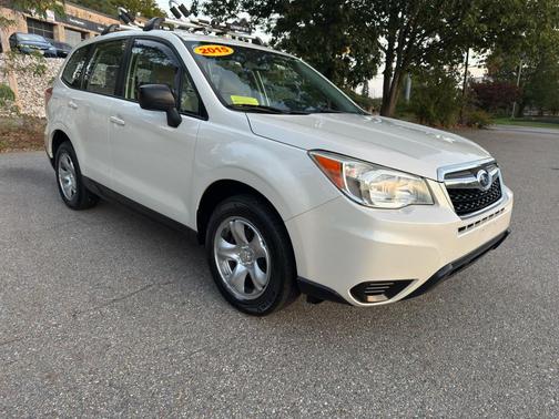2015 Subaru Forester 2.5i
