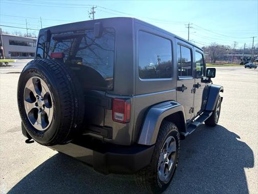 2017 Jeep Wrangler Unlimited Sahara