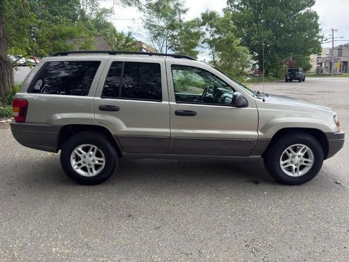 Bronze 2004 Jeep Grand Cherokee Special Edition