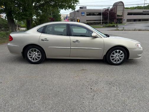 Silver 2008 Buick LaCrosse CXL