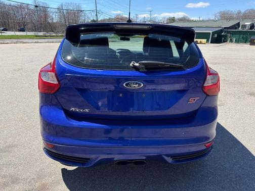 Blue 2014 Ford Focus ST