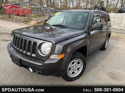Gray 2015 Jeep Patriot Sport SUV