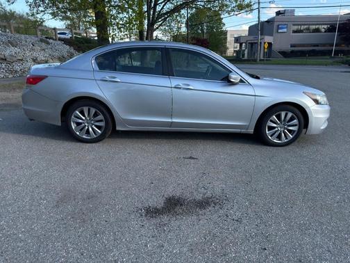 Silver 2012 Honda Accord SE