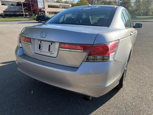 Silver 2012 Honda Accord SE