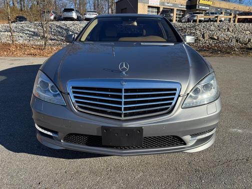 2010 Mercedes-Benz S-Class S550 4-MATIC