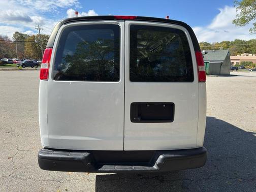 2019 Chevrolet Express 3500 3500 Cargo