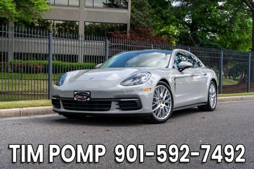 2017 Porsche Panamera 4