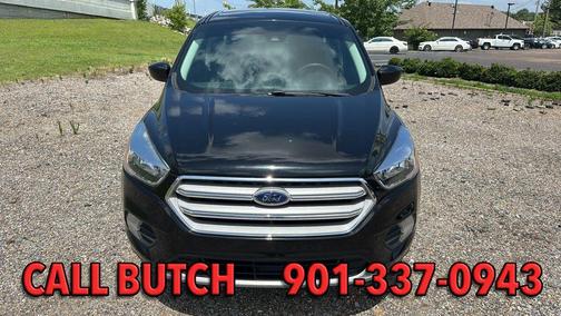 Black 2019 Ford Escape SE