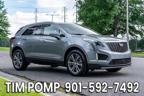 Silver... 2025 Cadillac XT5 Sport