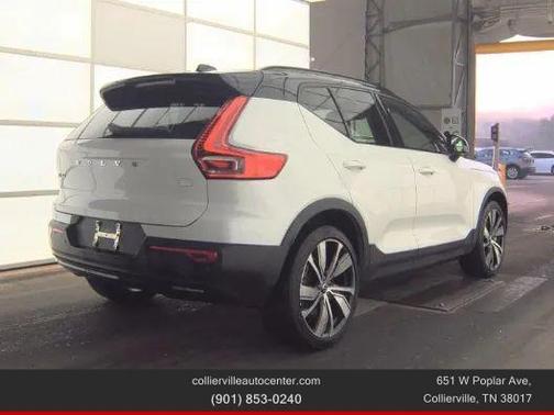 2022 Volvo XC40 Recharge Pure Electric P8 Twin Ultimate