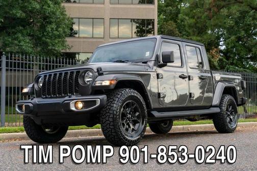 Gray 2021 Jeep Gladiator Texas Trail