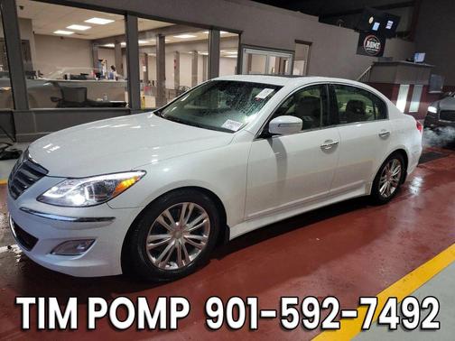 2012 Hyundai Genesis 3.8