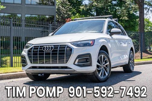 White 2024 Audi Q5 45 S line Premium Plus