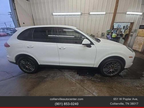 2018 Porsche Cayenne Platinum Edition