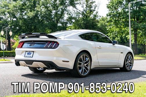 White 2017 Ford Mustang GT Premium