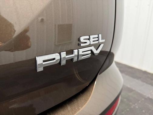 2023 Mitsubishi Outlander PHEV SEL
