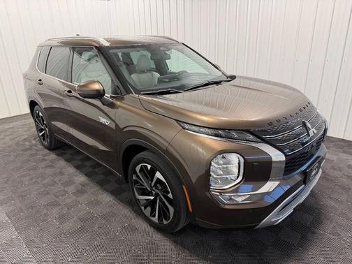 2023 Mitsubishi Outlander PHEV SEL