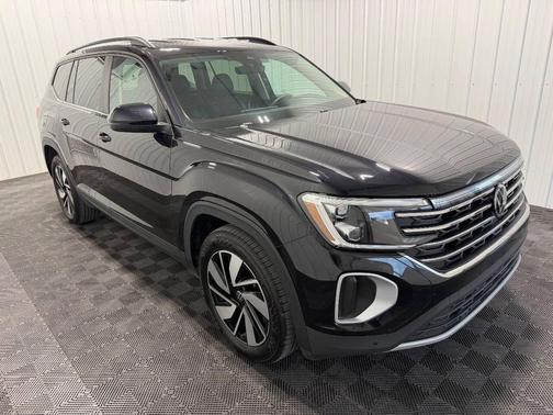 2025 Volkswagen Atlas 2.0T SE w/Technology 4MOTION
