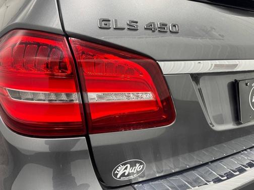 2018 Mercedes-Benz GLS 450 4MATIC