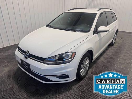 2018 Volkswagen Golf SportWagen TSI S