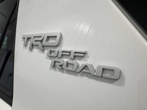 2024 Toyota 4Runner TRD Off Road