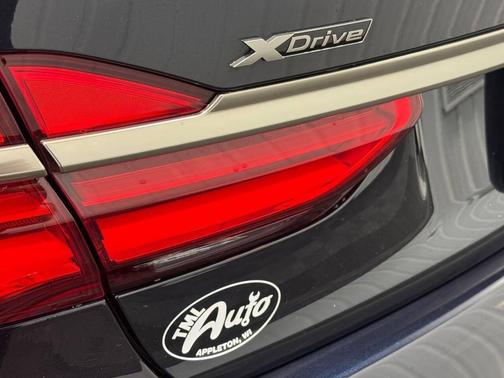 2019 BMW M760 xDrive