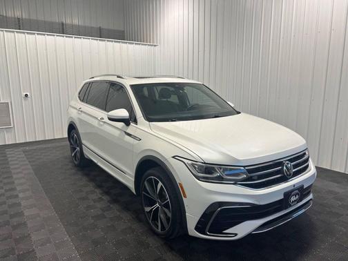 2023 Volkswagen Tiguan 2.0T SEL R-Line 4MOTION