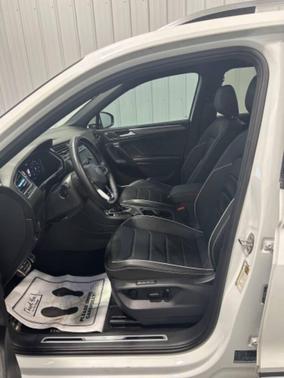 2023 Volkswagen Tiguan 2.0T SEL R-Line 4MOTION