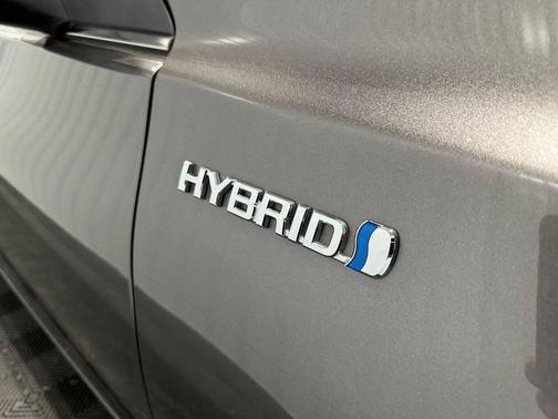 2015 Toyota Camry Hybrid SE