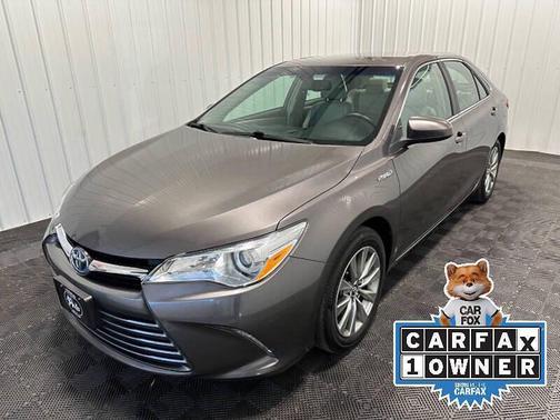 2015 Toyota Camry Hybrid SE