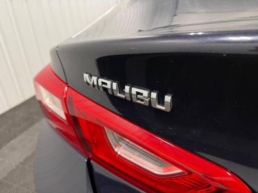 2017 Chevrolet Malibu 1LT