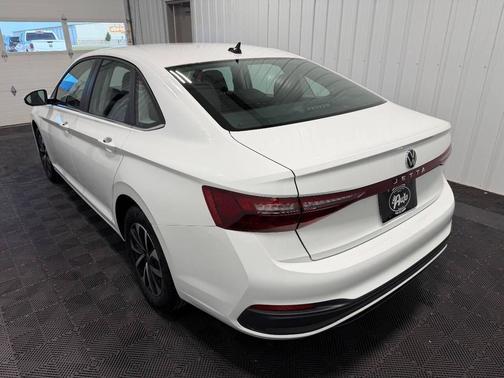 2025 Volkswagen Jetta 1.5T S