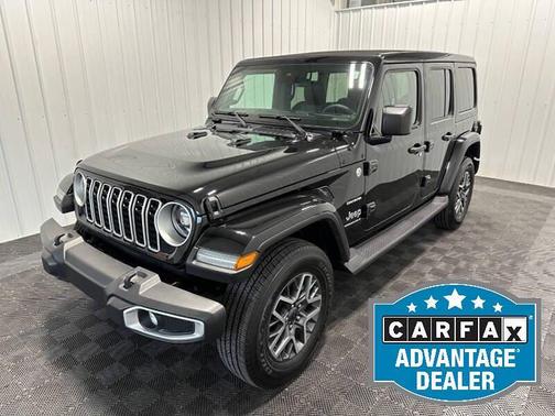 2024 Jeep Wrangler 4-Door Sahara 4x4