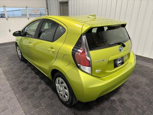 2016 Toyota Prius c Two