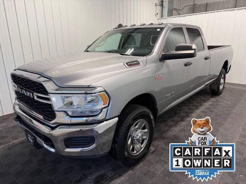 2019 RAM 2500 Tradesman Crew Cab 4x4 8' Box