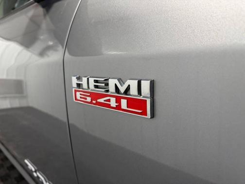 2019 RAM 2500 Tradesman Crew Cab 4x4 8' Box